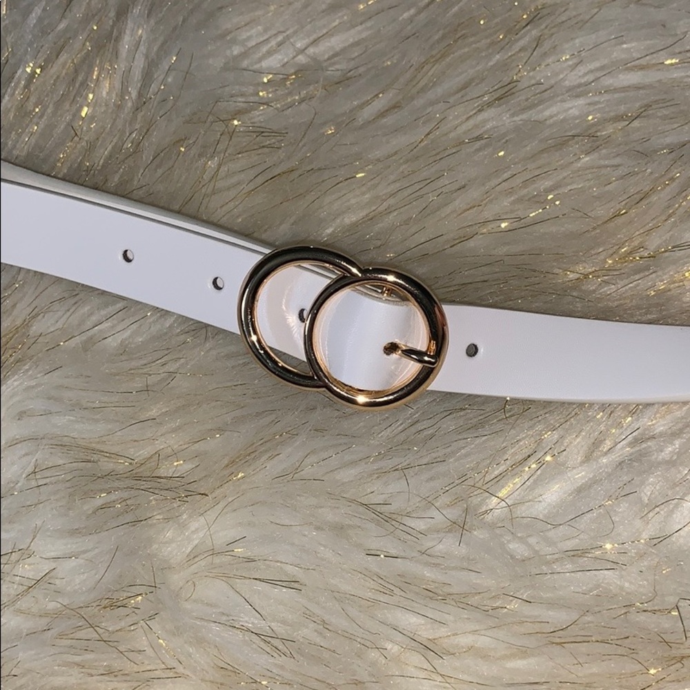White and Gold faux leather belt